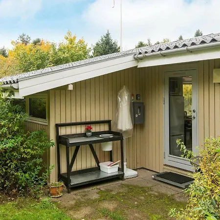 Three-bedroom Holiday In Hemmet 75 펜션