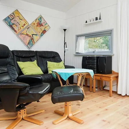 Three-bedroom Holiday In Hemmet 75 * Fårvang